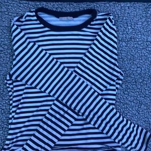 CUTE STRIPE SHIRT BLACK AND WHITE